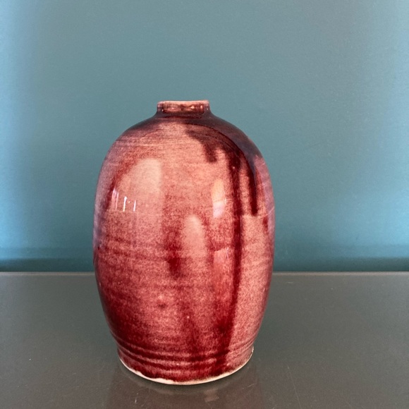 ☘️VTG Edgecomb Potters Purple Drip Vase☘️ - Picture 1 of 6